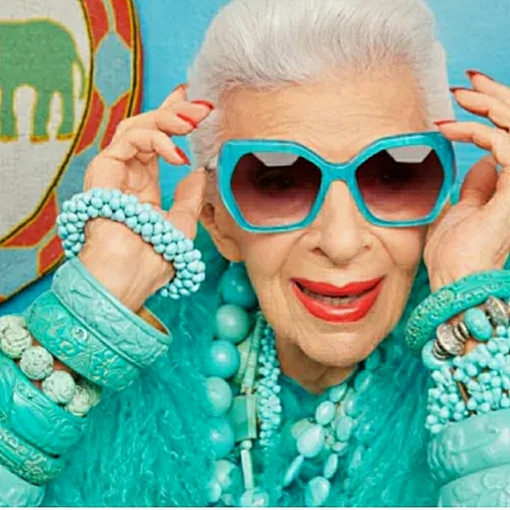 BE YOU OUT LOUD WITHOUT APOLOGIES..JUST LIKE IRIS!!